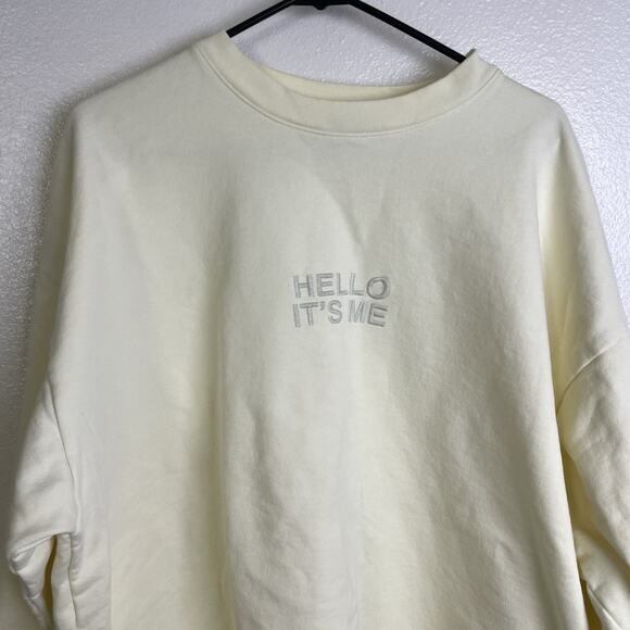 Weekends With Adele Sweatshirt XXL Cream Embroidered Hello Its Me Pullover *Flaw - Picture 3 of 11